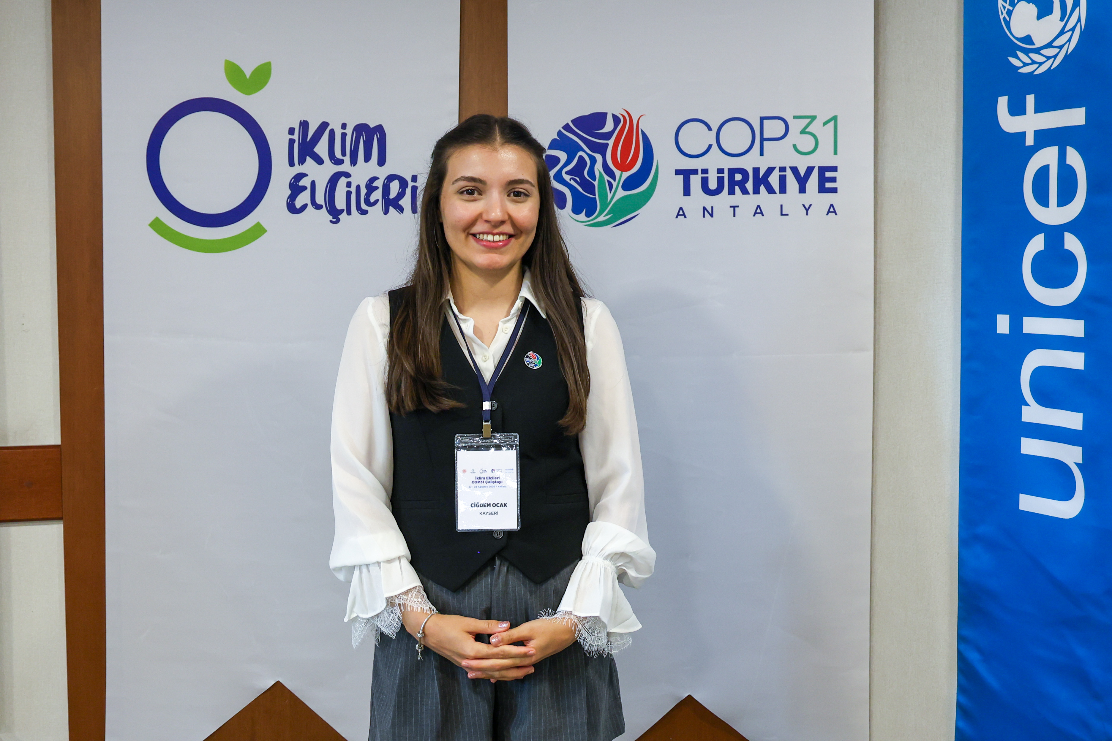 ague-oegrencisi-cigdem-ocak-cop31-hazirlik-calistaylarinda-ueniversitemizi-temsil-etti